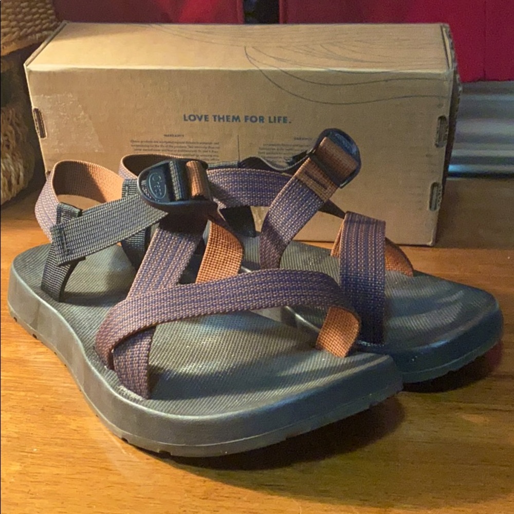 Men’s size 11 Chaco cloud Z1 “stitch cafe”